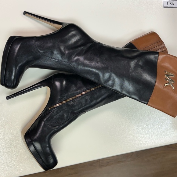 Michael Kors high heeled Hayley boots size 8 - Picture 9 of 12